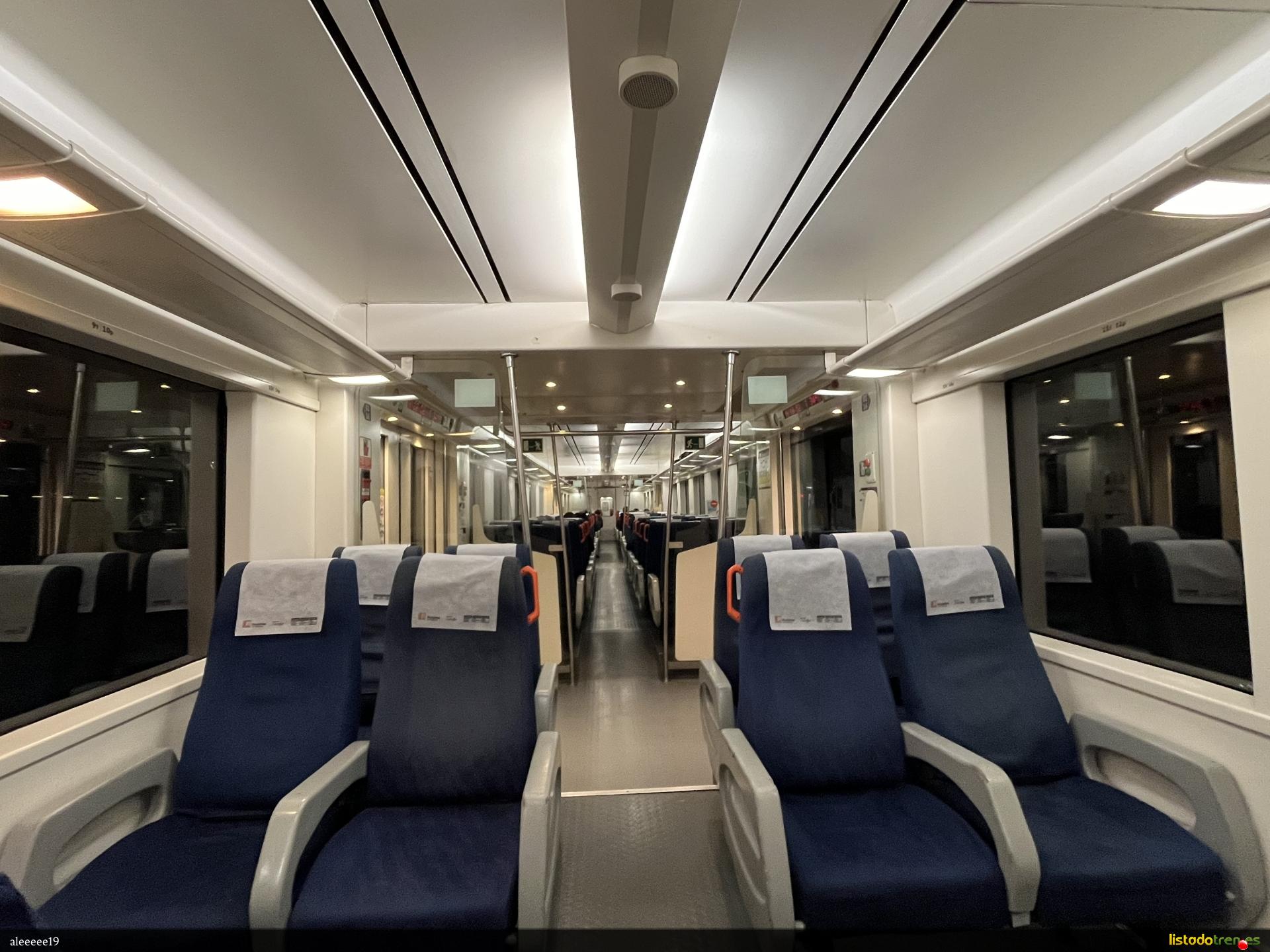Interior de la 470.120