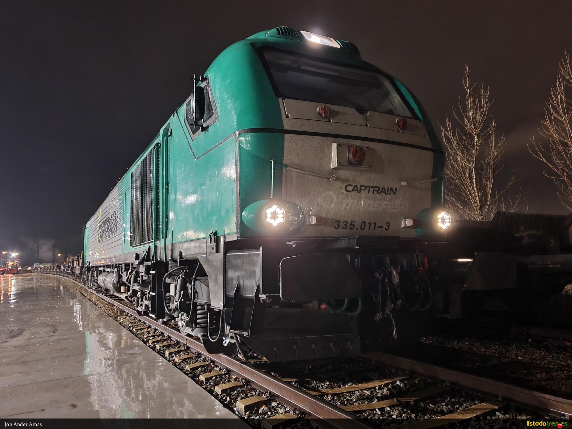335011 con vinilos CAPTRAIN