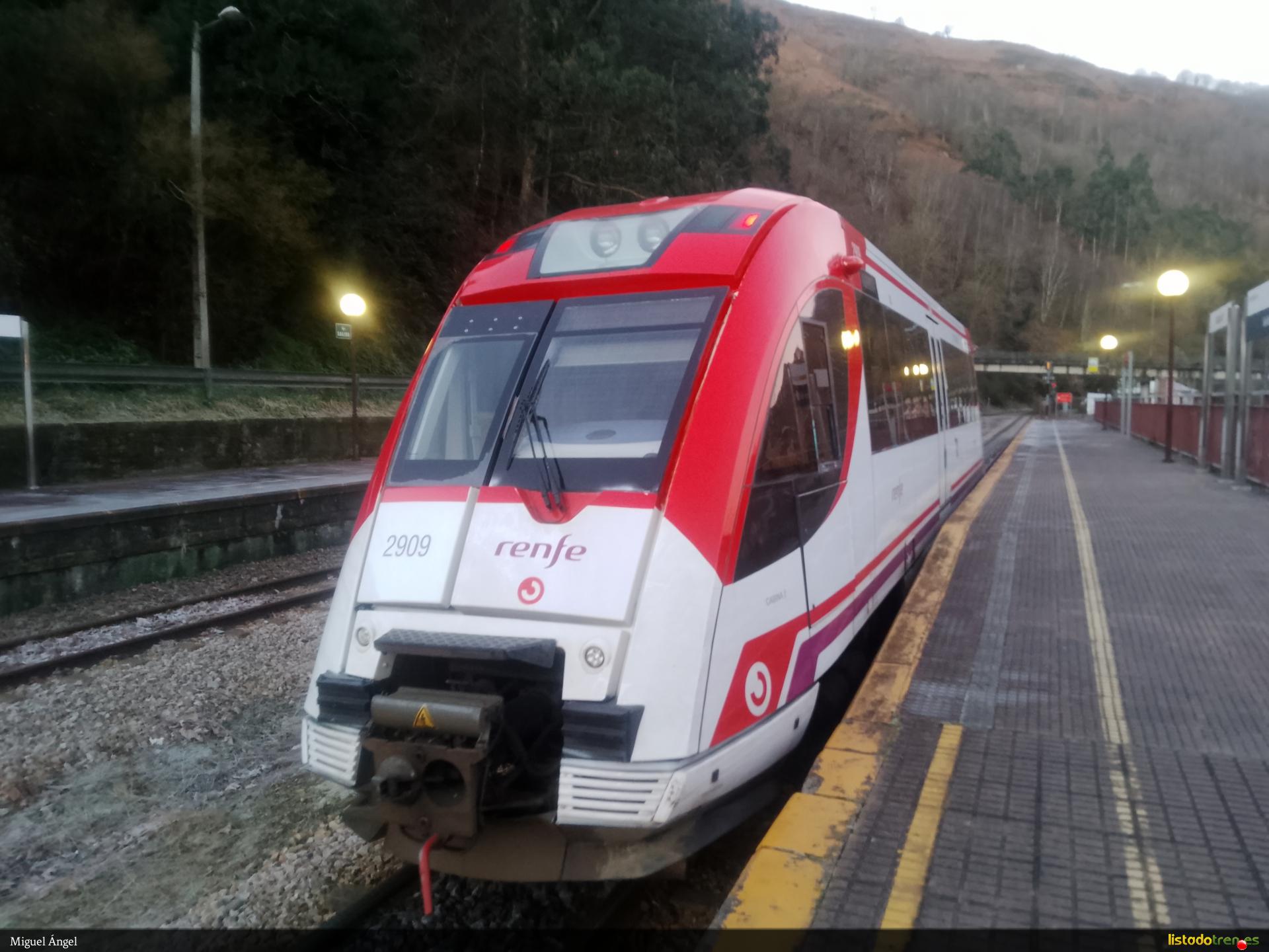 Tren 2909