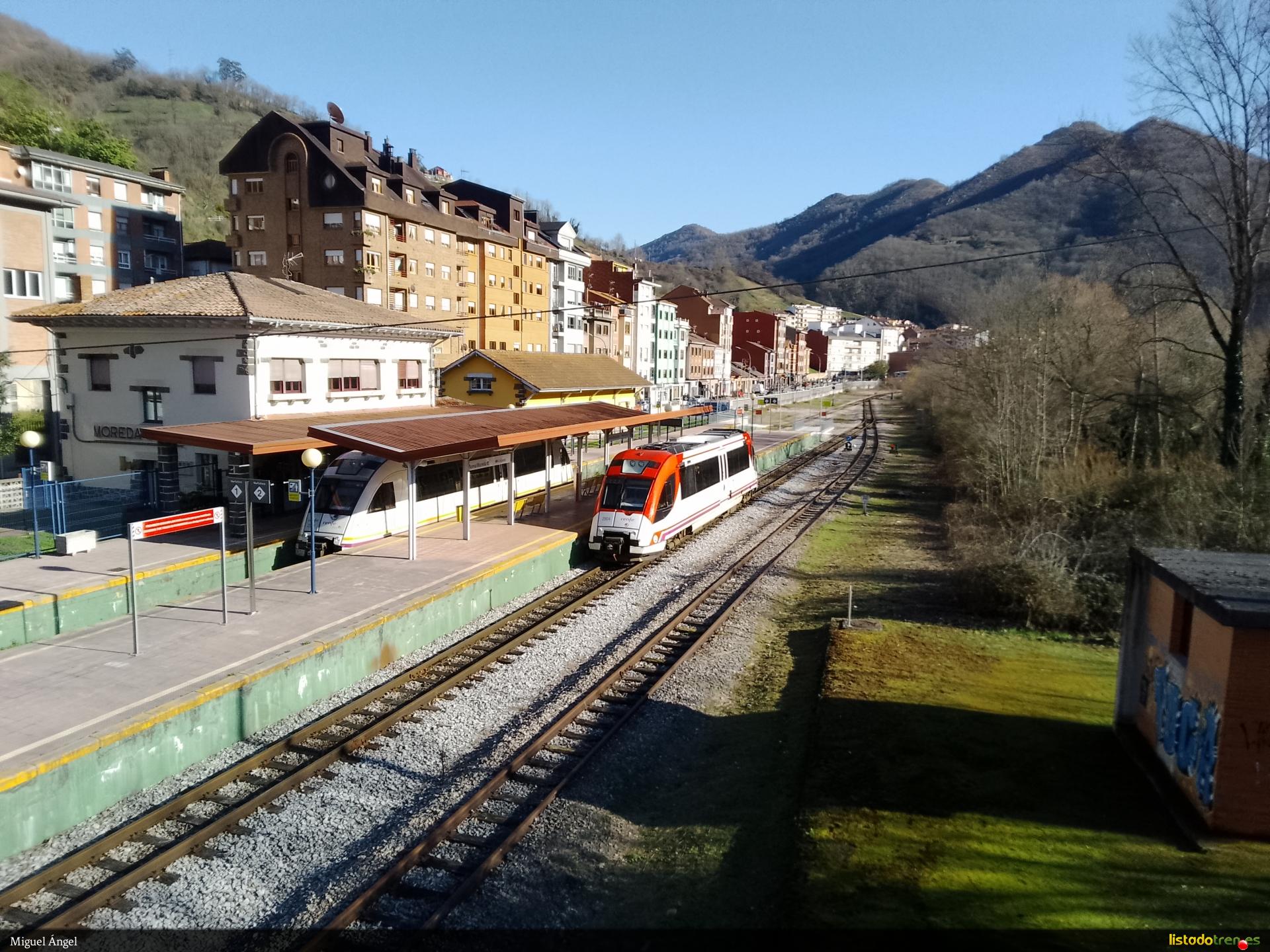 Tren 2904