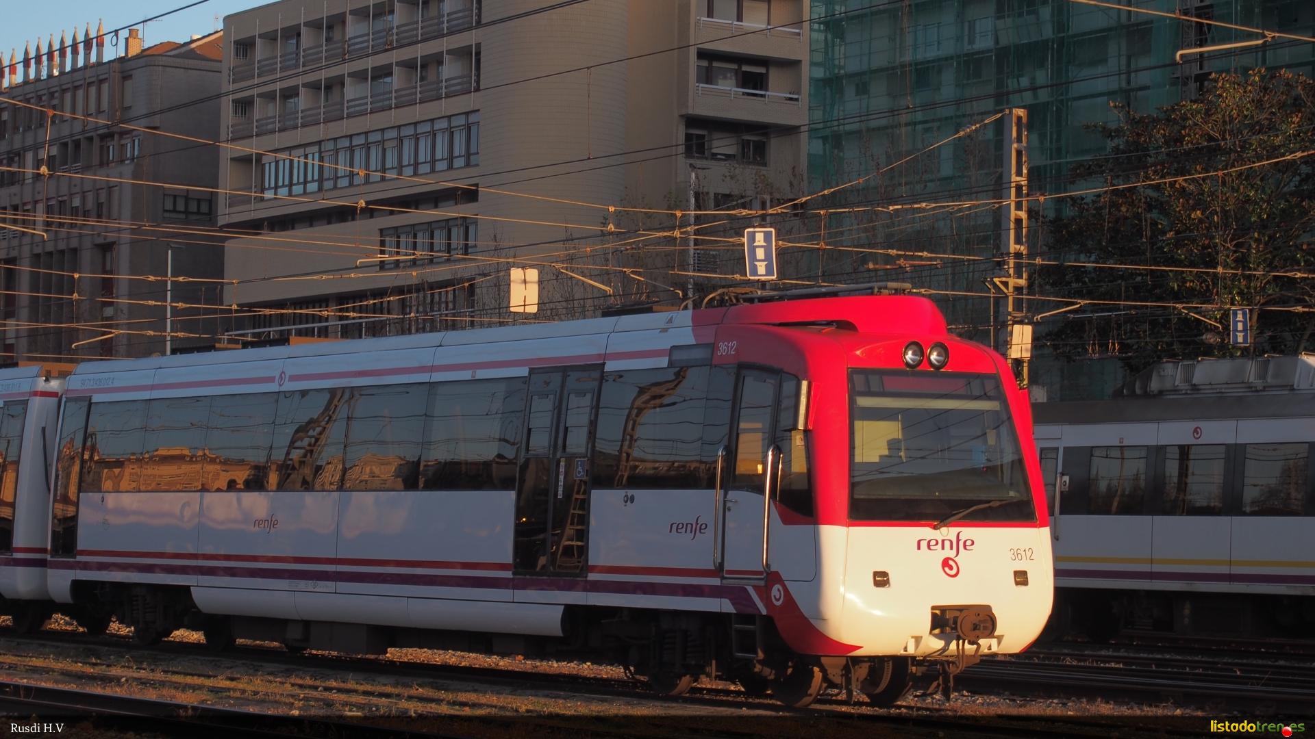 3612 En Santander aparcada