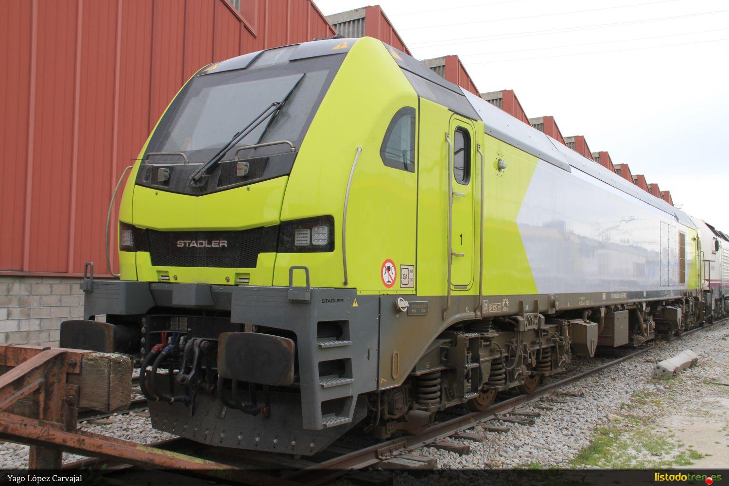 256-011 en taller de Fuencarral