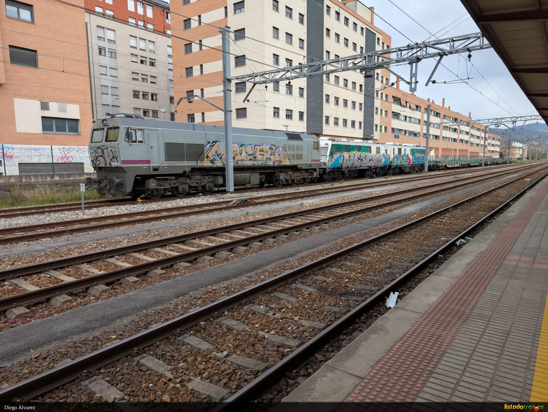 319-251+VUR
