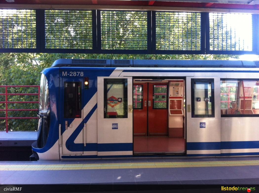 Metro 2878 en aluche
