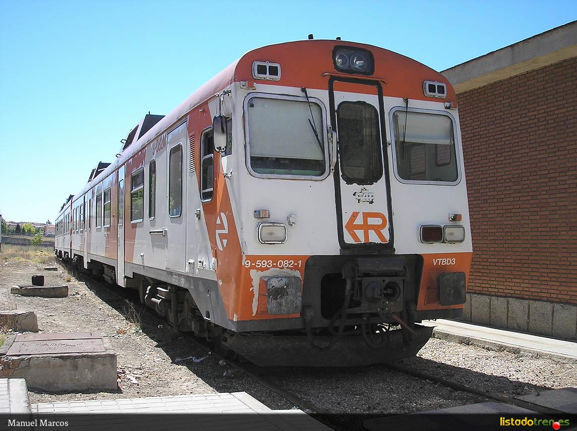 593082