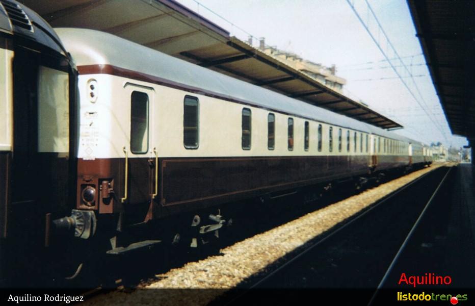 Vehículo S-1023