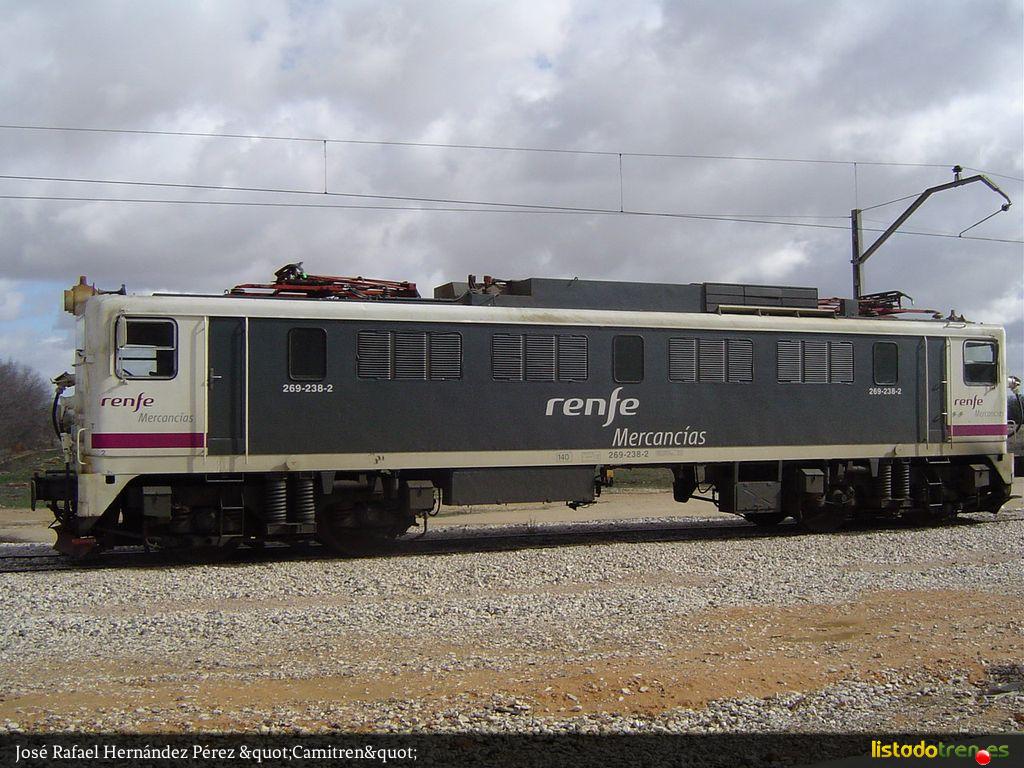 Locomotora 269.238 en Albacete