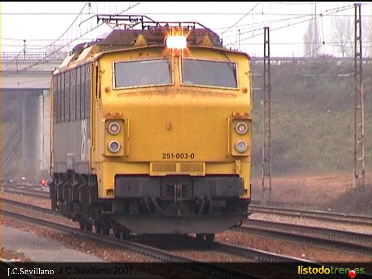 251-003-0 Viella