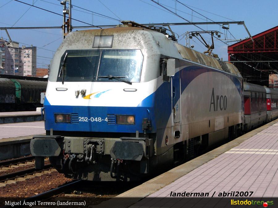 252-048 "Arco" en León