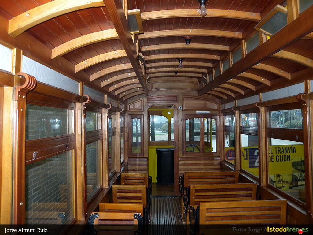 Interior TG 3