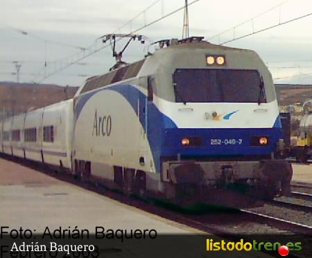252-049 a su paso por Arcos de Jalón