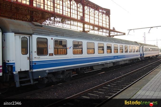 Coche 9618