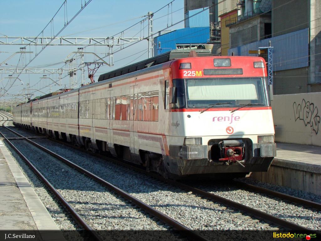447 225M-113R-226M