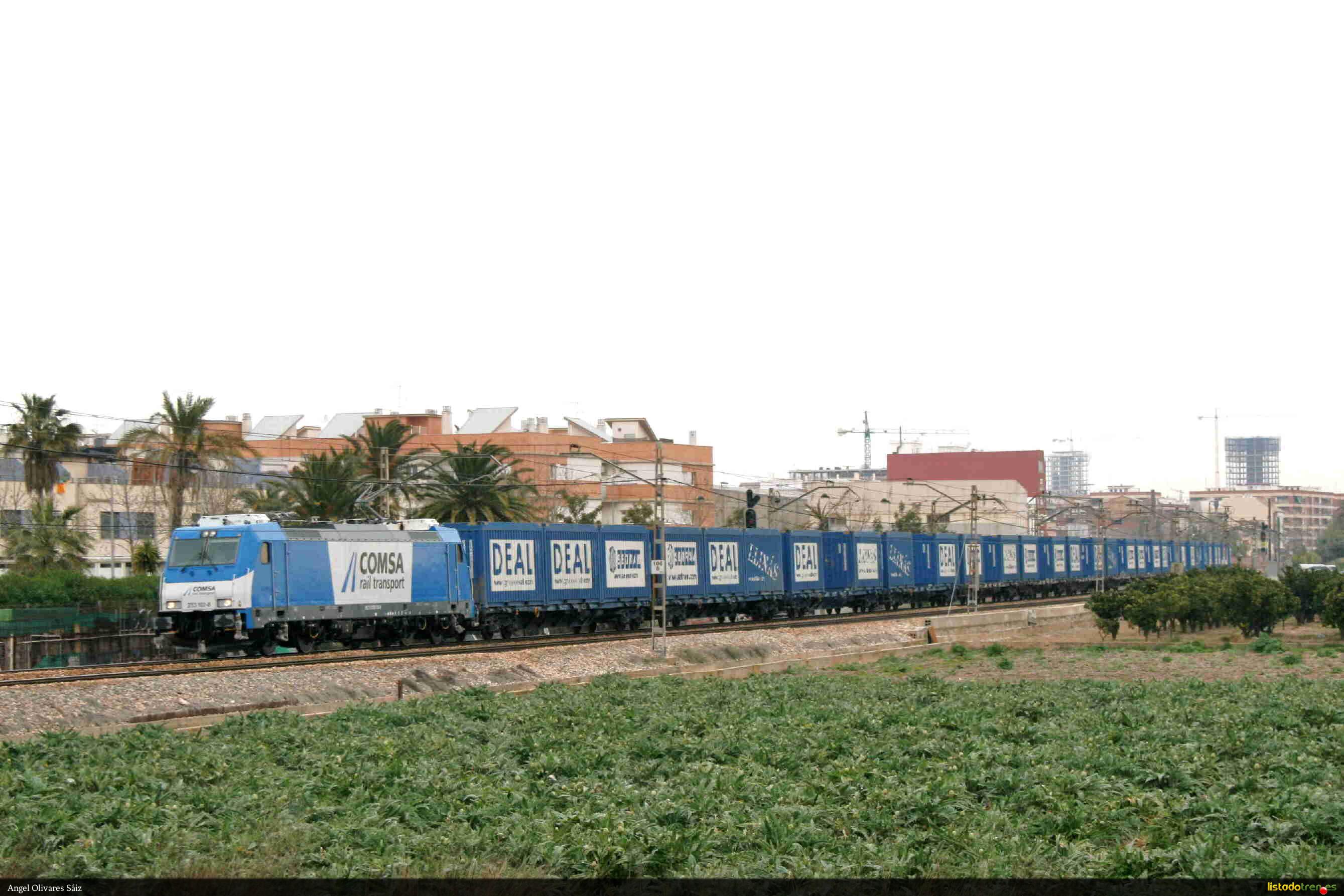 253.102 con contenedores por Alfafar