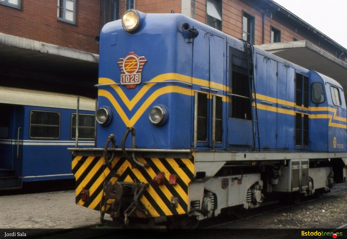 1028