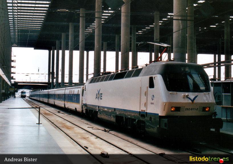 RENFE 252 011 Madrid-Atocha